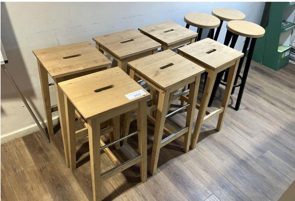 Tabourets, Enlèvement, Comme neuf