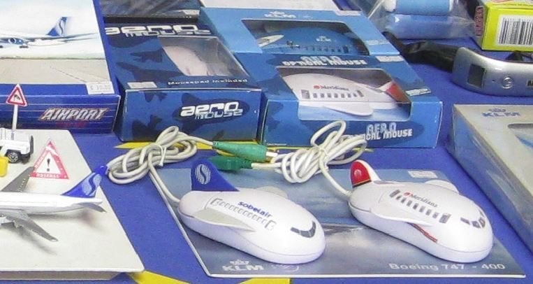Ensemble souris d'ordinateur tapis souris Sobelair PS/2 Aero, Informatique & Logiciels, Neuf, Souris, Enlèvement ou Envoi, Gaucher