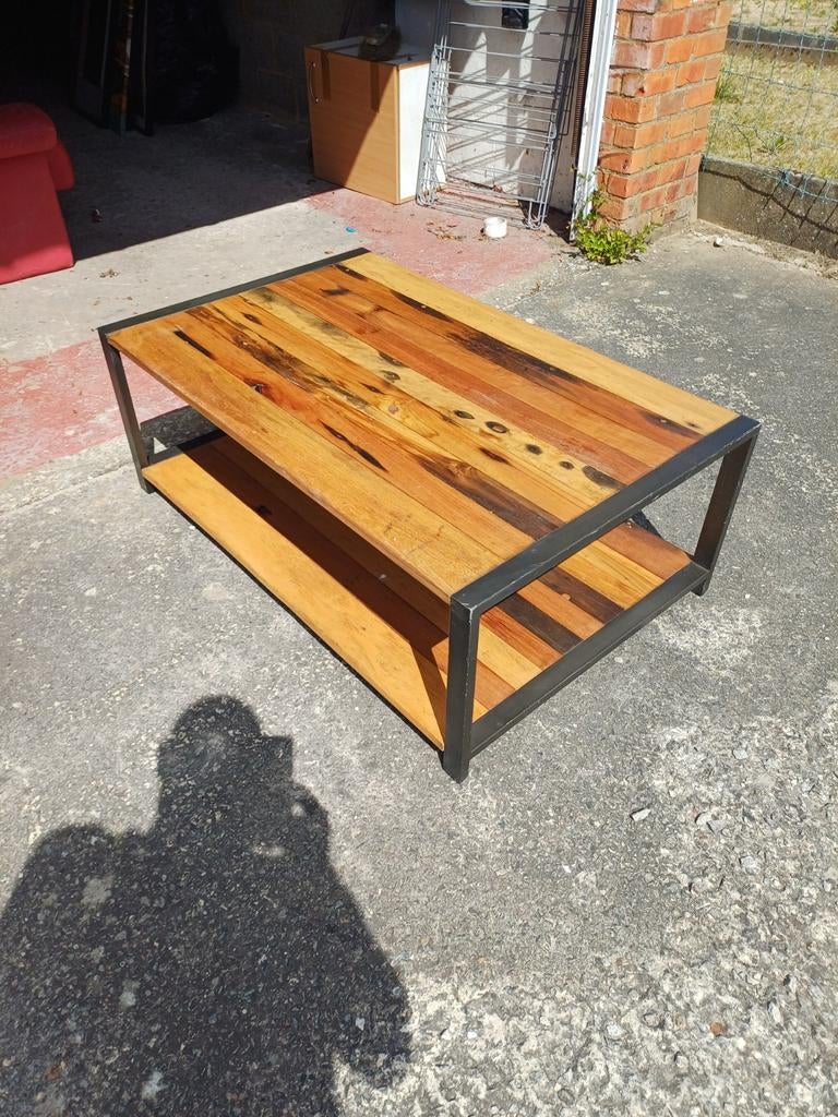 Salontafel in staal met houten afwerking, Ophalen