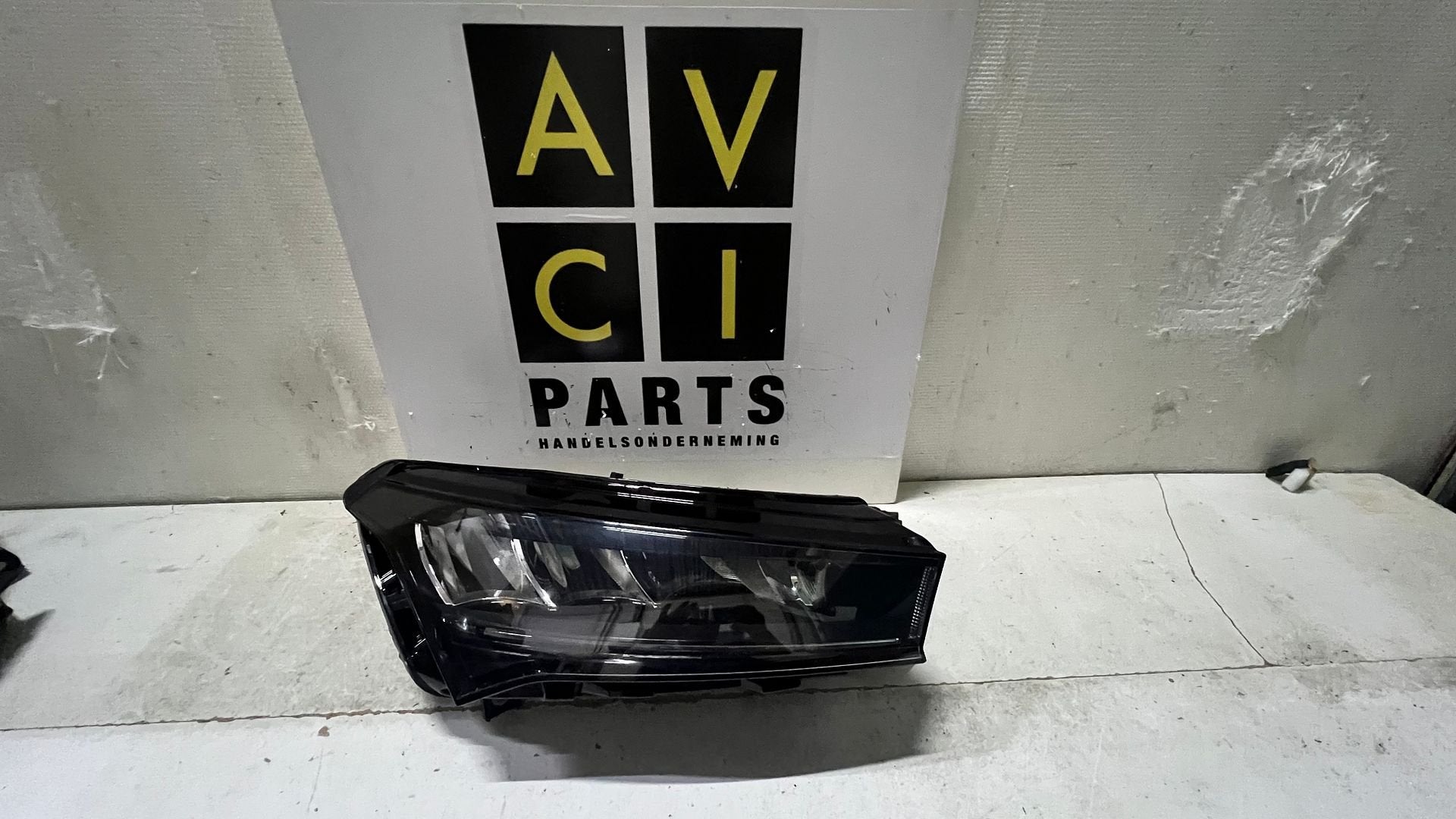 Koplamp Skoda Enyaq  Led Rechts 5LB941016 origineel, -, Utilisé, Skoda, -