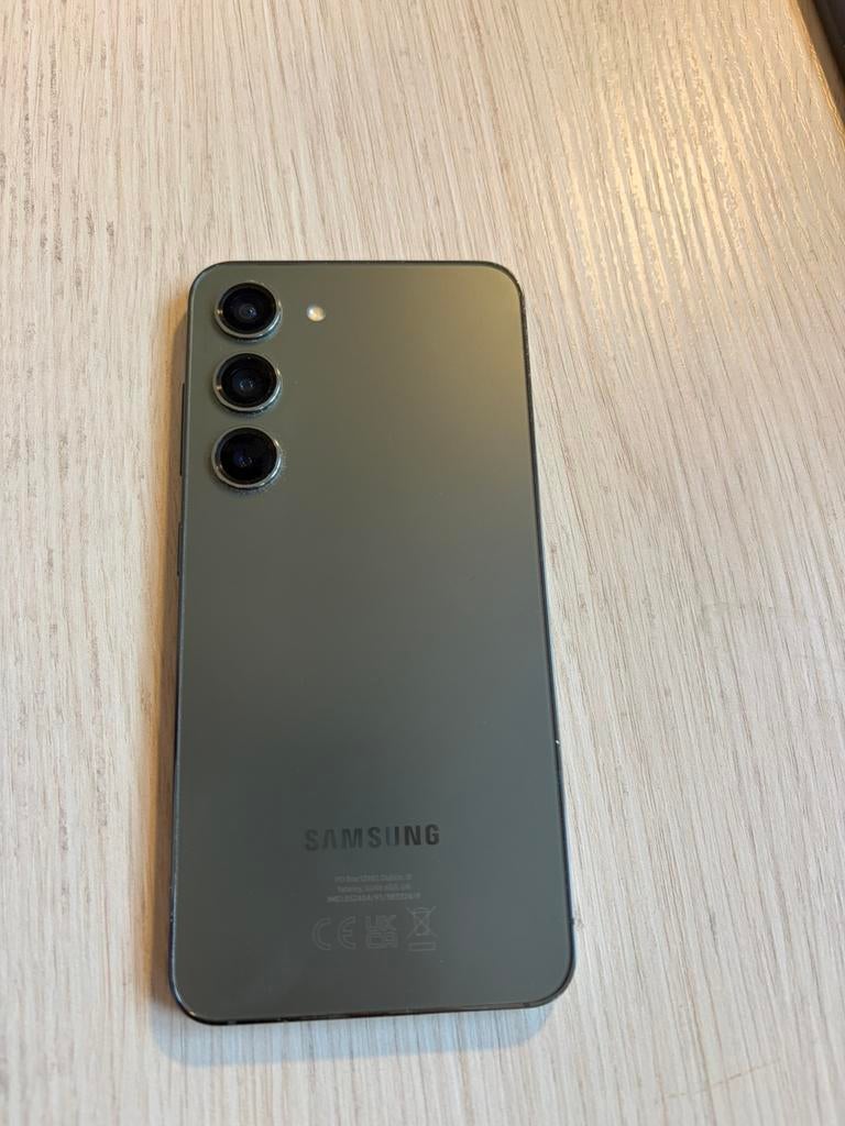 Samsung S23 + quadlock case, Comme neuf, Enlèvement, Sans abonnement, Sans simlock