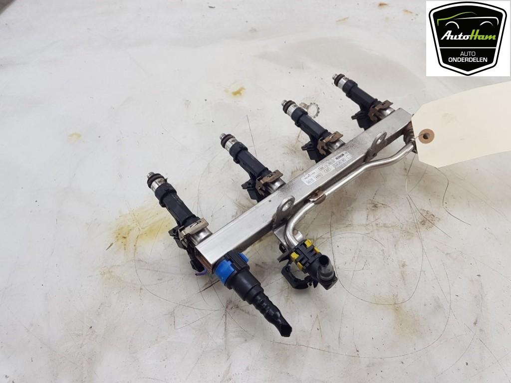 RAMPE D'INJECTION Opel Adam (|55577580|25197570|55565970|), Robert Bosch AG, Opel, Utilisé, Robert-Bosch-Allee 1
74232  Abstatt, DE