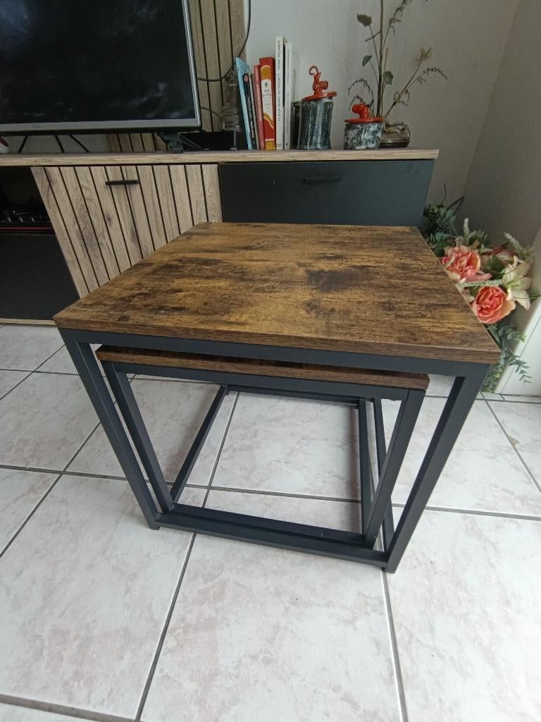 Table gigogne, Maison & Meubles, Tables | Tables d'appoint, Neuf, Moins de 55 cm, Carré, Enlèvement