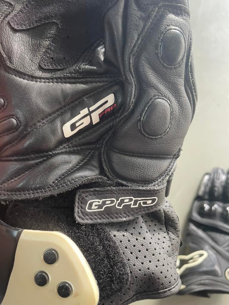 Alpinestars gp pro, Enlèvement