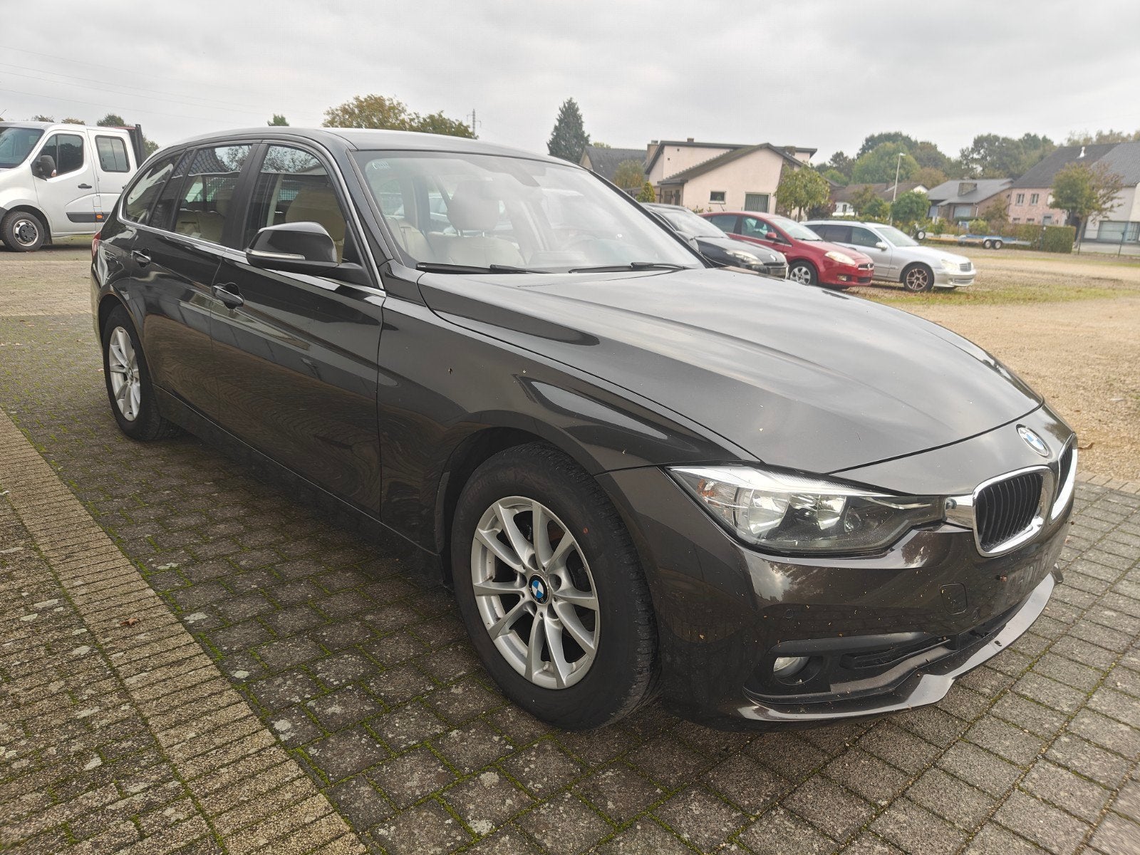 BMW 316d, Autos, Cuir, https://public.car-pass.be/vhr/c15c05b3-876c-4e23-8301-35090309d9e0, Achat, Entreprise