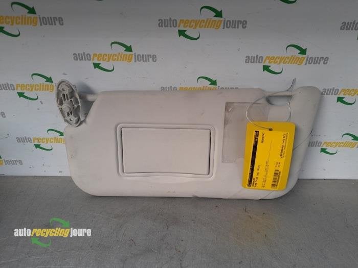Pare-soleil d'un Ford Focus, -, -, 3 mois de garantie, -