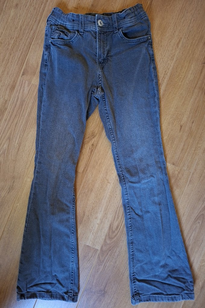 H&M grijze bootcut jeans 146, Enfants & Bébés, Vêtements enfant | Taille 146, Pantalon, Enlèvement ou Envoi, H&M, Utilisé