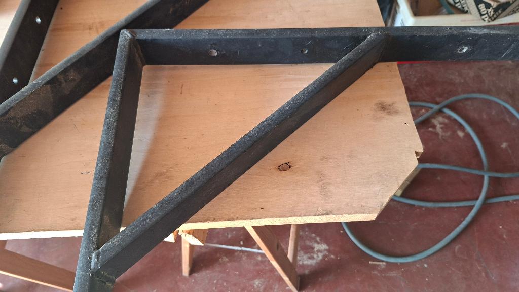 équerre métallique différentes tailles, Doe-het-zelf en Bouw, Gereedschap | Handgereedschap, Gebruikt, Ophalen