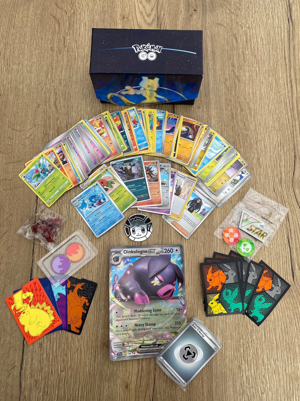 Pokémon pakketje van verschillende sets., Verzamelen, Ophalen of Verzenden, Nieuw, Speelkaart(en)