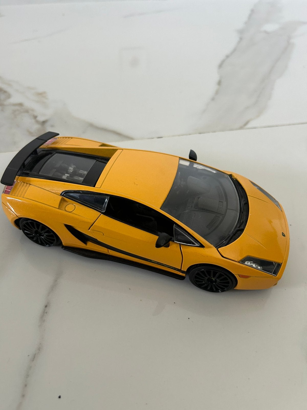 lamborghini gallardo superleggera, Ophalen, Zo goed als nieuw