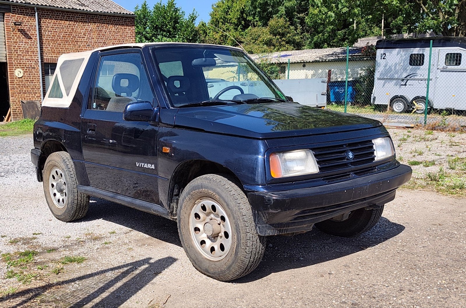 Suzuki Vitara 1993, Enlèvement