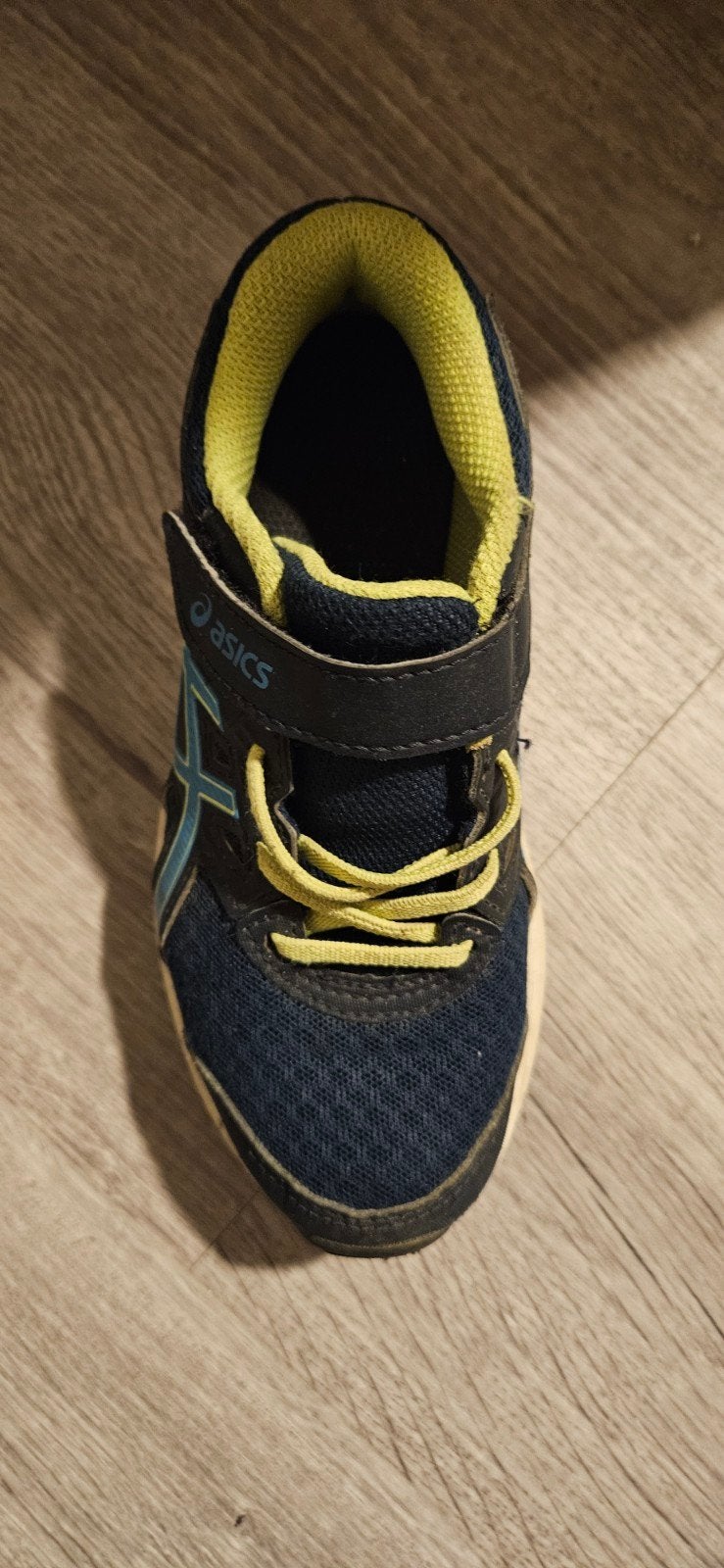 asics maat 29 in zeer goede staat, Kinderen en Baby's, Babykleding | Schoentjes en Sokjes, Ophalen