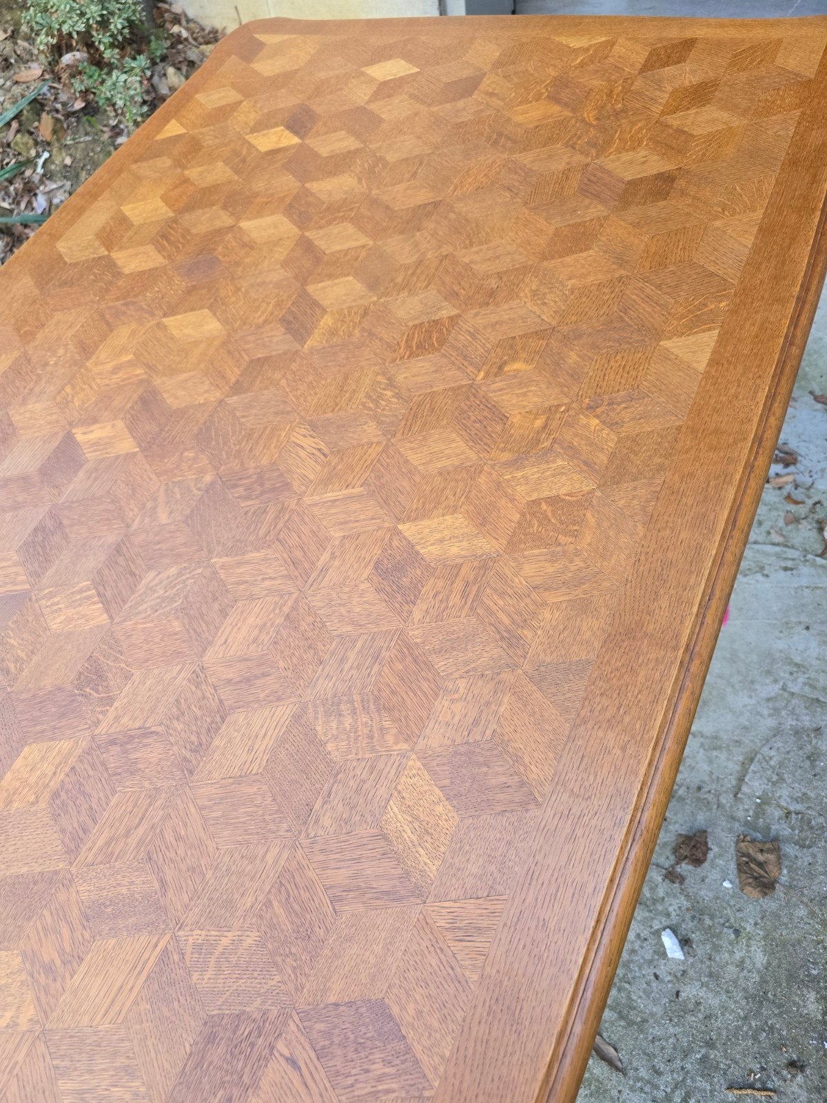 Table en bois massif et marqueterie et ses 6 chaises assorti, Enlèvement
