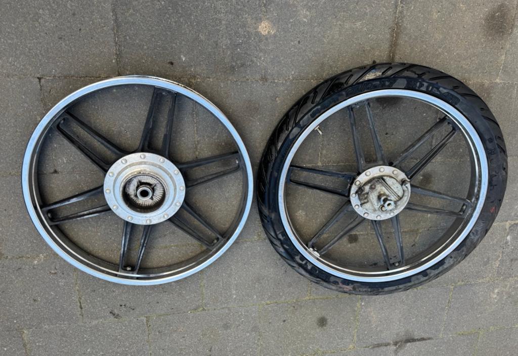 Honda camino rigida velgen 17”, Fietsen en Brommers, Ophalen, Gebruikt