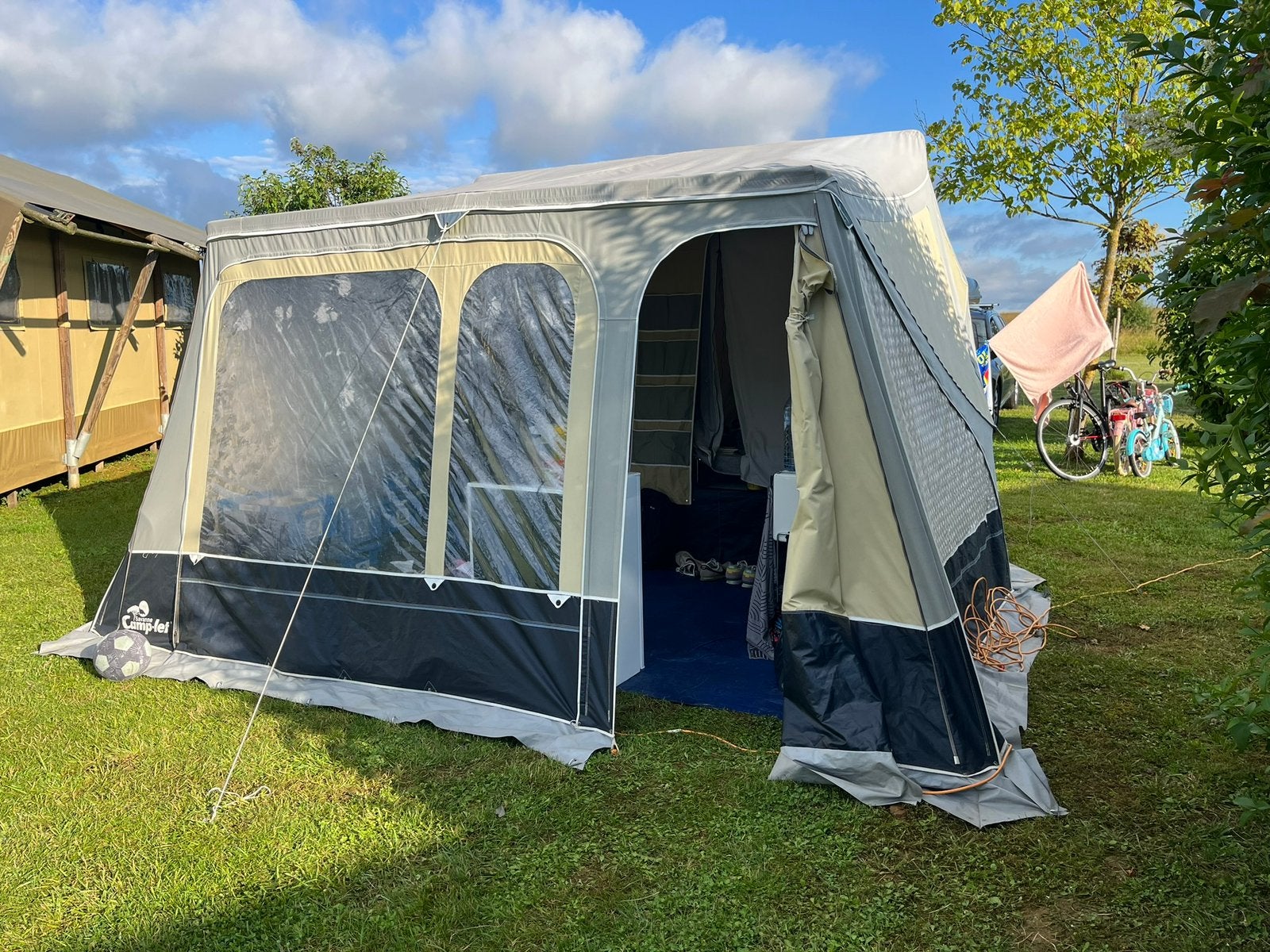 Vouwwagen Camp-let, Enlèvement, Présent, Camp-Let