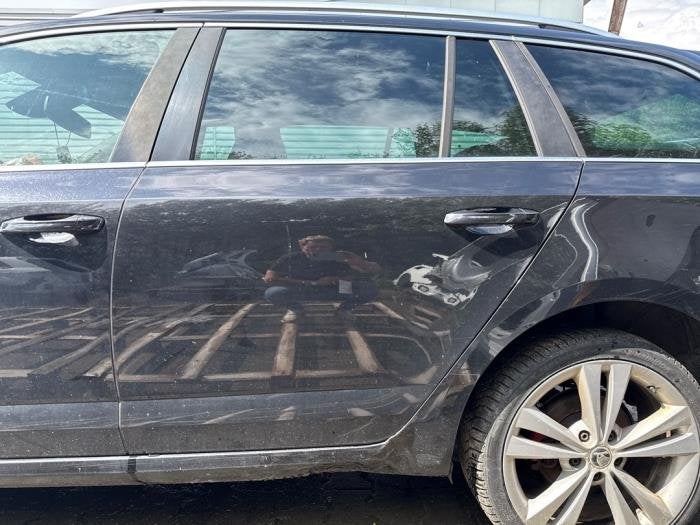 Portier 4Deurs links-achter van een Skoda Octavia (LF9R), Auto-onderdelen, Gebruikt, -, Deur, -