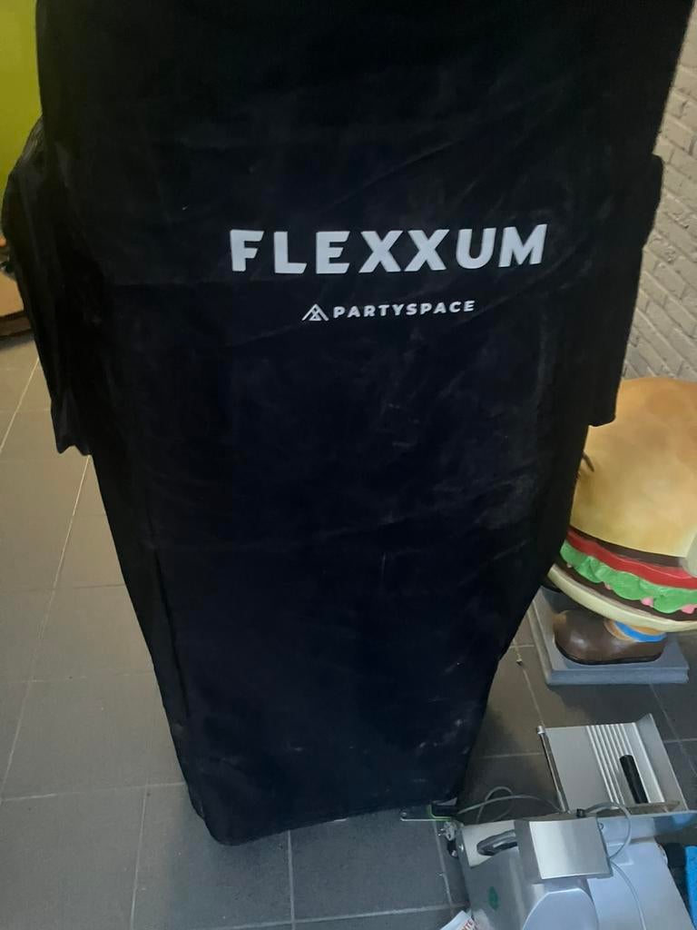 Flexxum  professioneel tent, Ophalen, Zo goed als nieuw