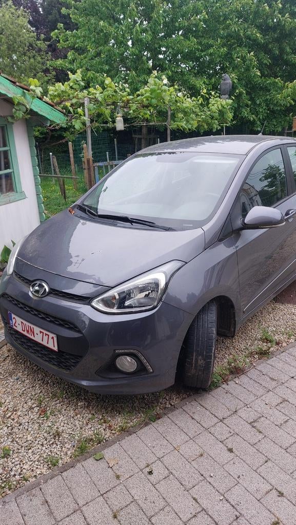 Hyundai  i10, Autos, Hyundai, Euro 5, 4 portes, 5 places, Particulier