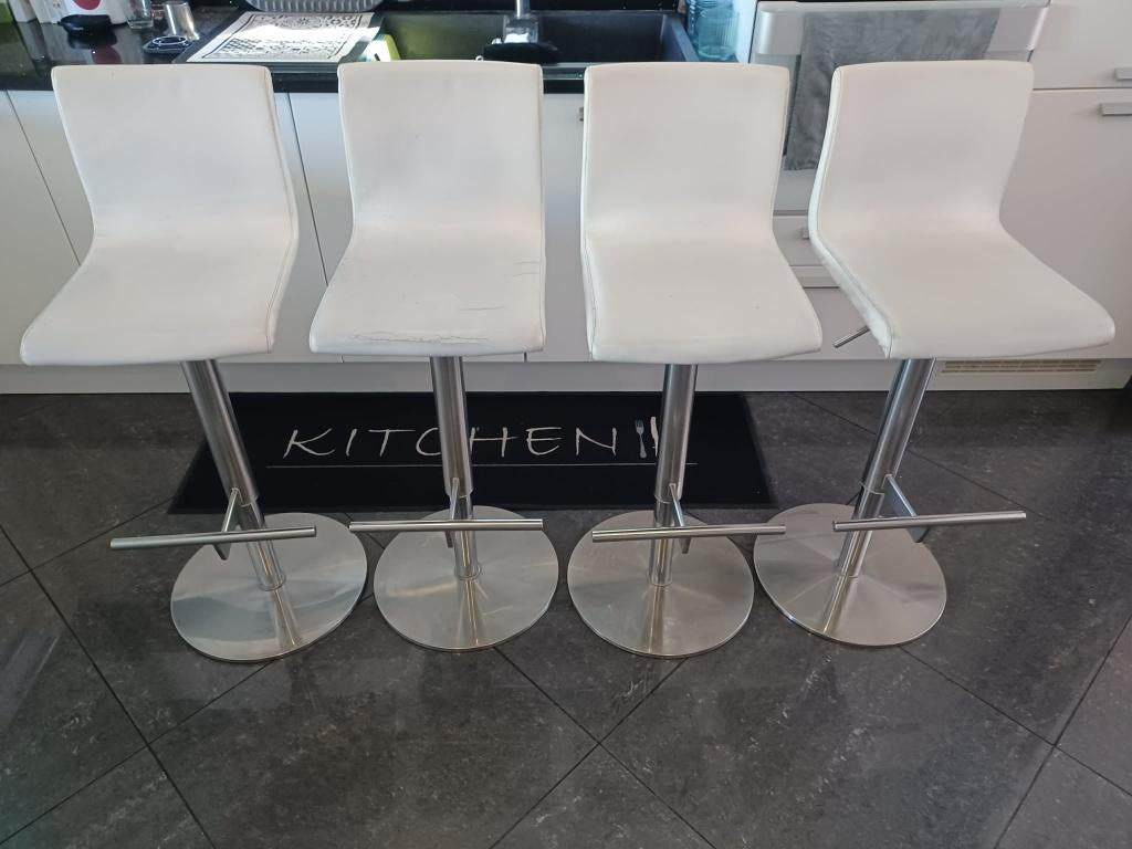 Lot de 4 tabourets de bar en cuir blanc réglables, Ophalen, Gebruikt, Leer, In hoogte verstelbaar