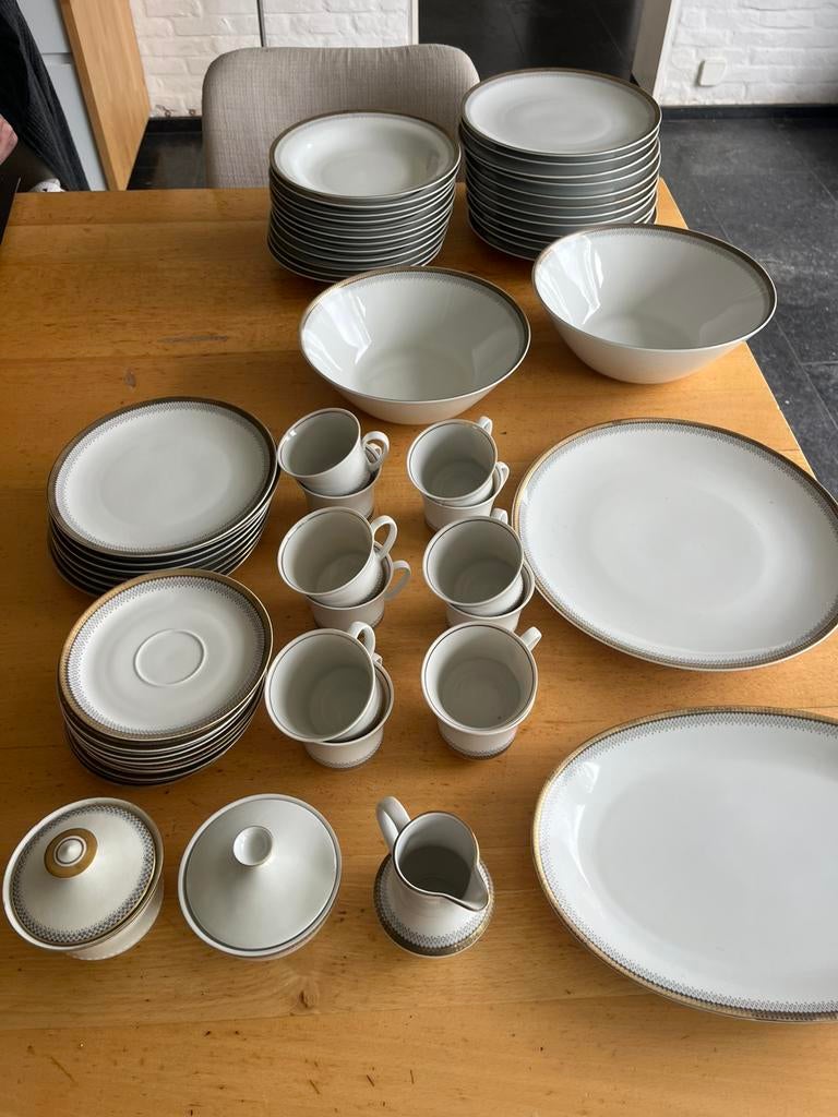 Winterling Bavaria servies, Huis en Inrichting, Ophalen, Gebruikt, Porselein, Kop(pen) en/of Schotel(s)