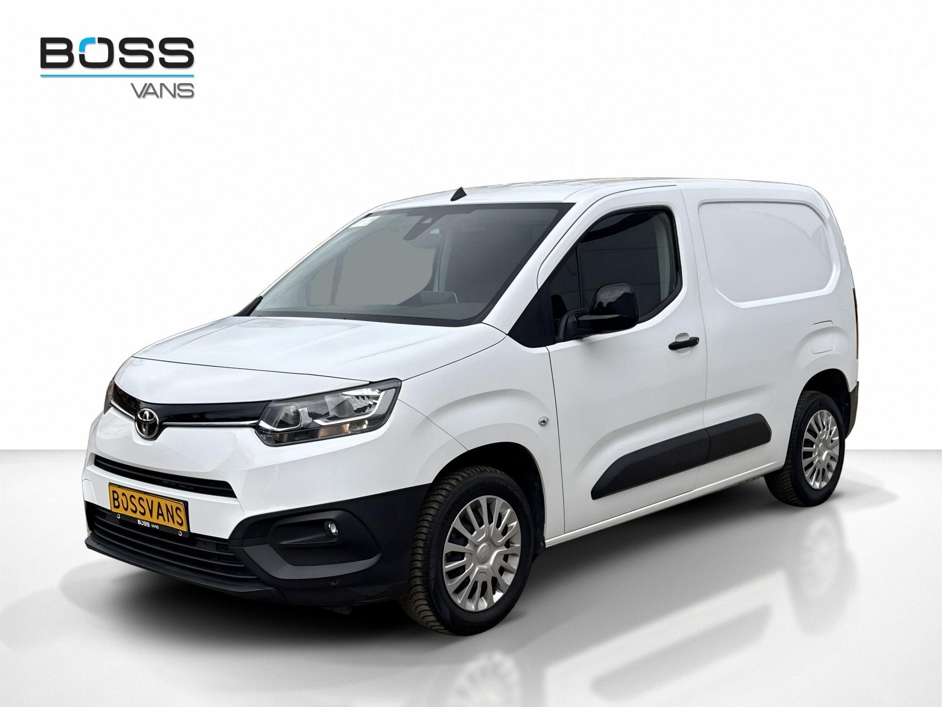 Toyota PROACE CITY 1.2T 110 PK Benzine! L1H1 Navigatie Clima, Auto's, Bestelwagens en Lichte vracht, Voorwielaandrijving, Stof