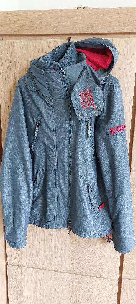 Warme winterjas SuperDryJPN (Mt M), Maat 48/50 (M), SuperDry, Ophalen of Verzenden, Grijs