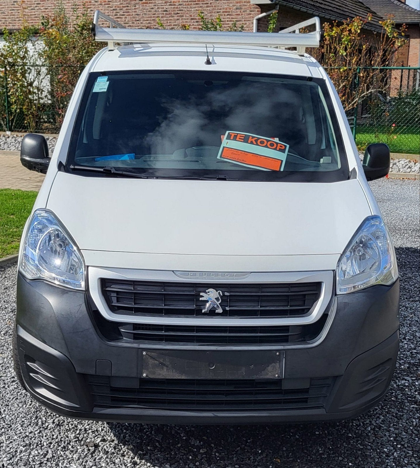 Peugeot Partner 1600 HDI, Voorwielaandrijving, Euro 6, Wit, Grijs