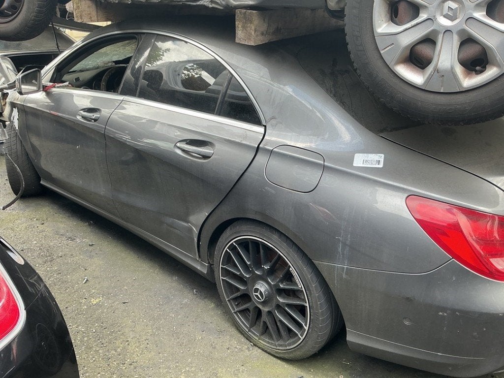 AMORTISSEUR ARRIÈRE GAUCHE CLA (117.3) (|A1763201531|), Mercedes-Benz, Utilisé, Dialog.mb@mercedes-benz.com, Mercedes-Benz AG