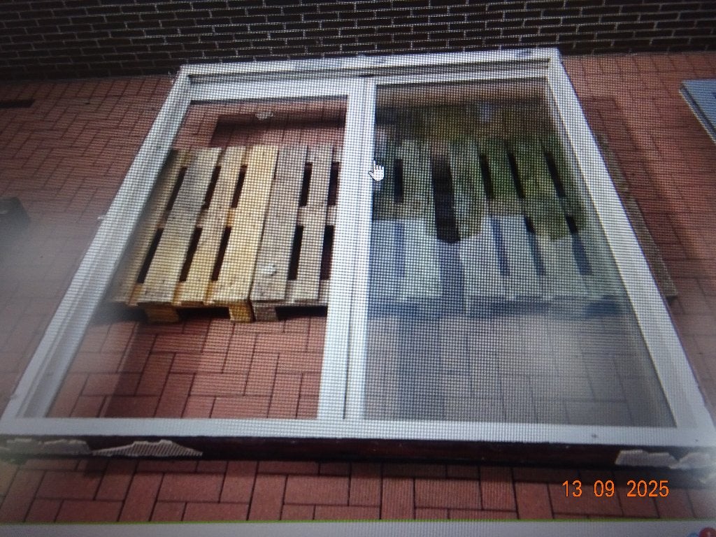 schuifraam Paddock + jaloezie heel goede staat, Ophalen, Inclusief glas