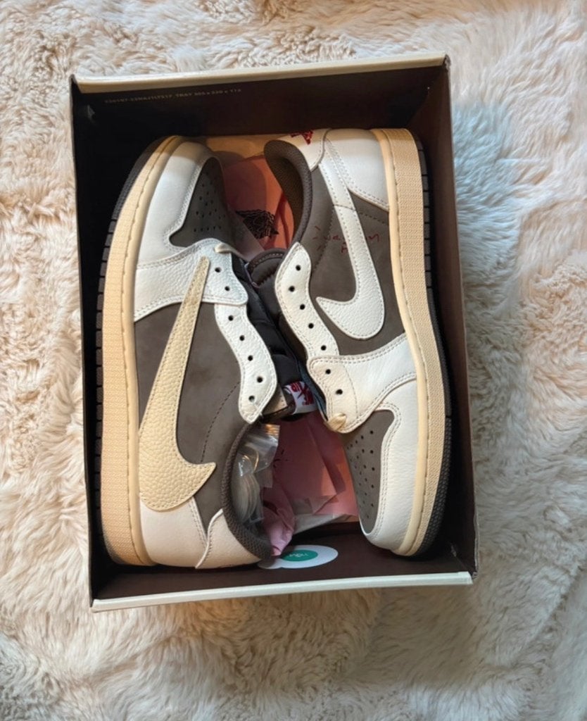 Jordan x Travis Scott Air Jordan 1 Low OG "Reverse Mocha", Neuf, Enlèvement ou Envoi, Sneakers et Baskets, Brun
