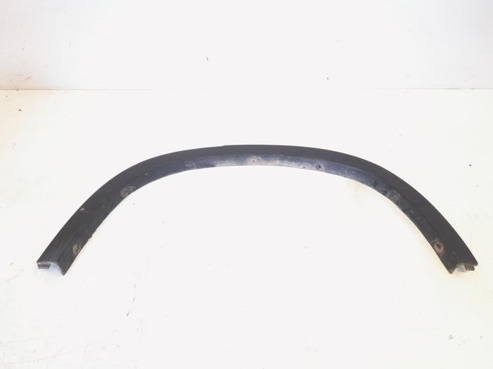 Cadre garde-boue d'un BMW X1, -, 3 mois de garantie, Utilisé, -