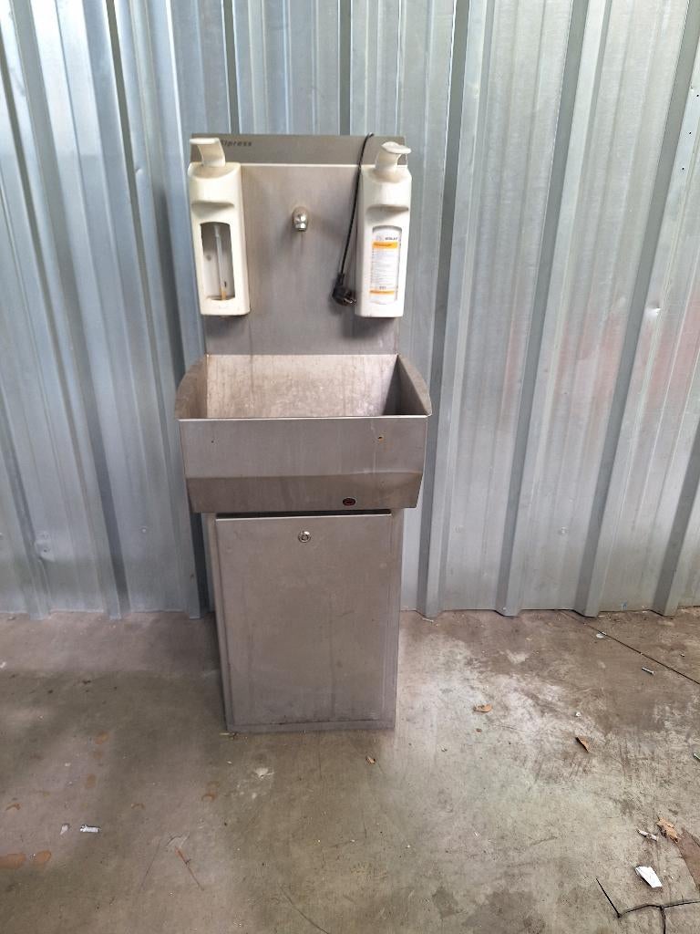 Wasbak  inox, Ophalen, Gebruikt, Inox