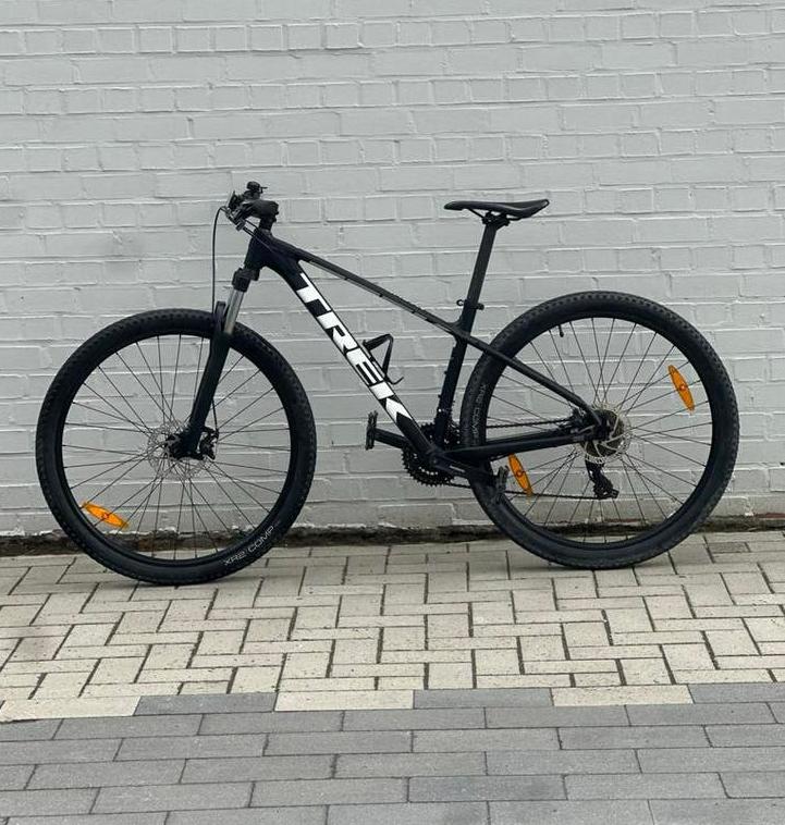 Trek Marlin 4, Fietsen en Brommers, Ophalen, Zo goed als nieuw, Trek