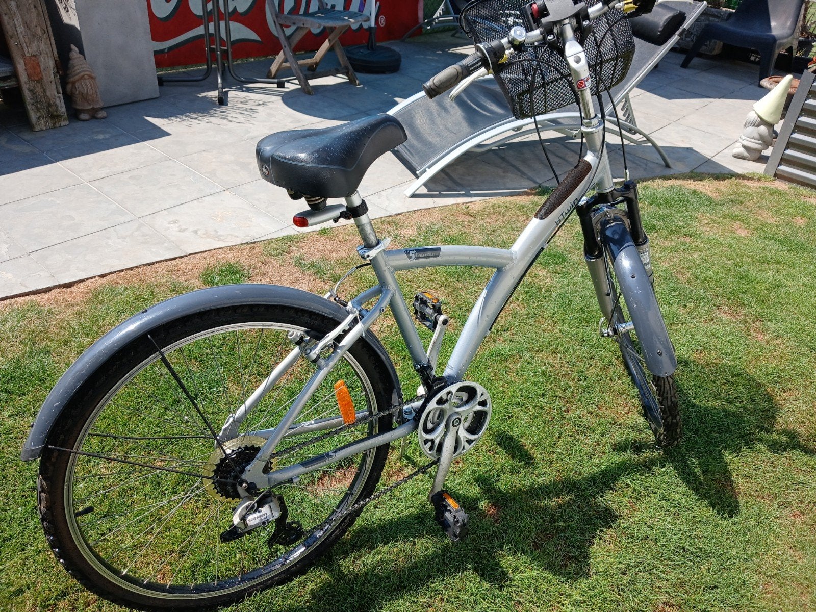 vrouwen fiets, Ophalen