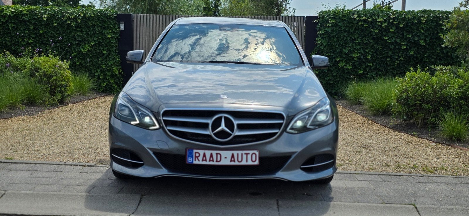 Mercedes-Benz E200 _ EDITIONE _ klaar voor rijbewijs _ euro, Auto's, 4 deurs, Achterwielaandrijving, 4 cilinders, Leder