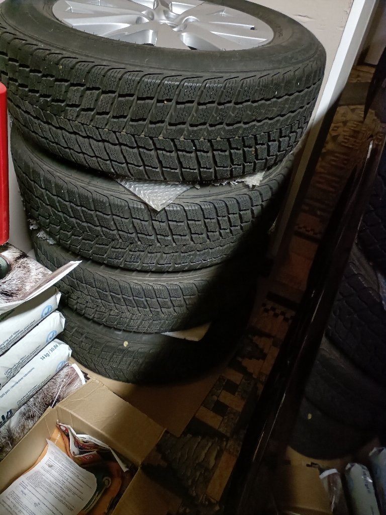 set winterbanden op aluminium velgen 17", Auto-onderdelen, Ophalen, Gebruikt, Velg(en), 17 inch