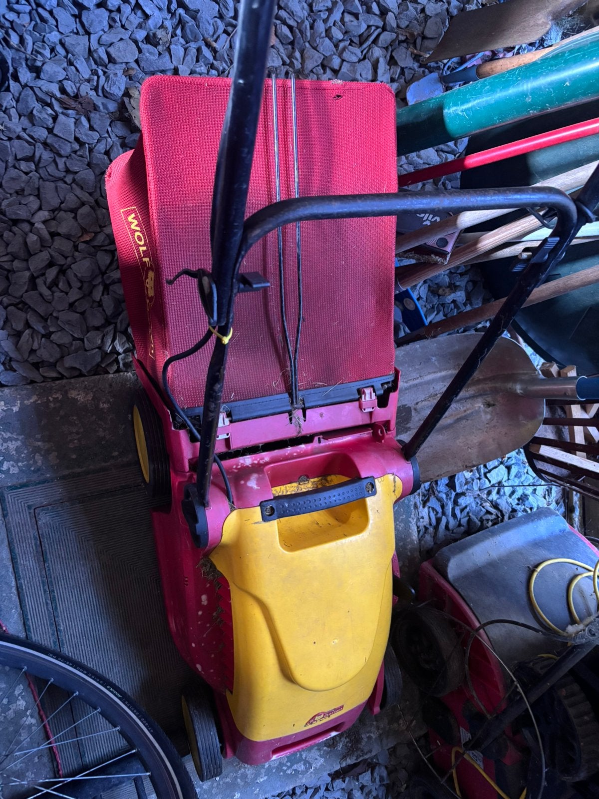 Tondeuse à gazon électrique de 47 cm de largeur avec câble, Jardin & Terrasse, Tondeuses à gazon, Enlèvement, Comme neuf, Tondeuses à gazon électriques