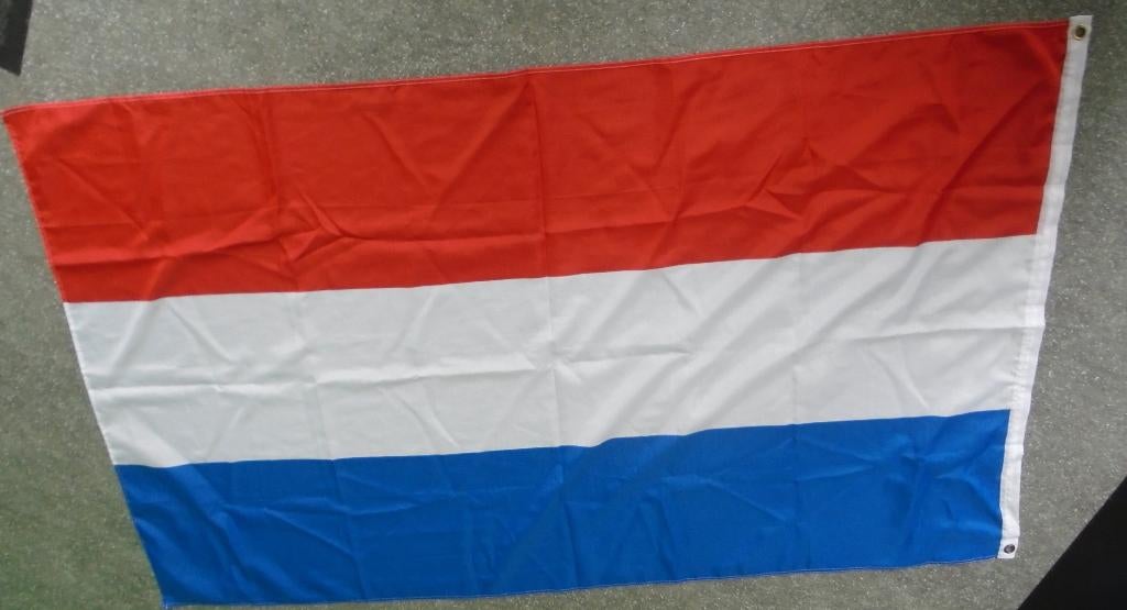 VLAG NATIONALE VLAG, NEDERLAND 90X150 CM NIEUW, Diversen, Vlaggen en Wimpels, Ophalen of Verzenden, Nieuw