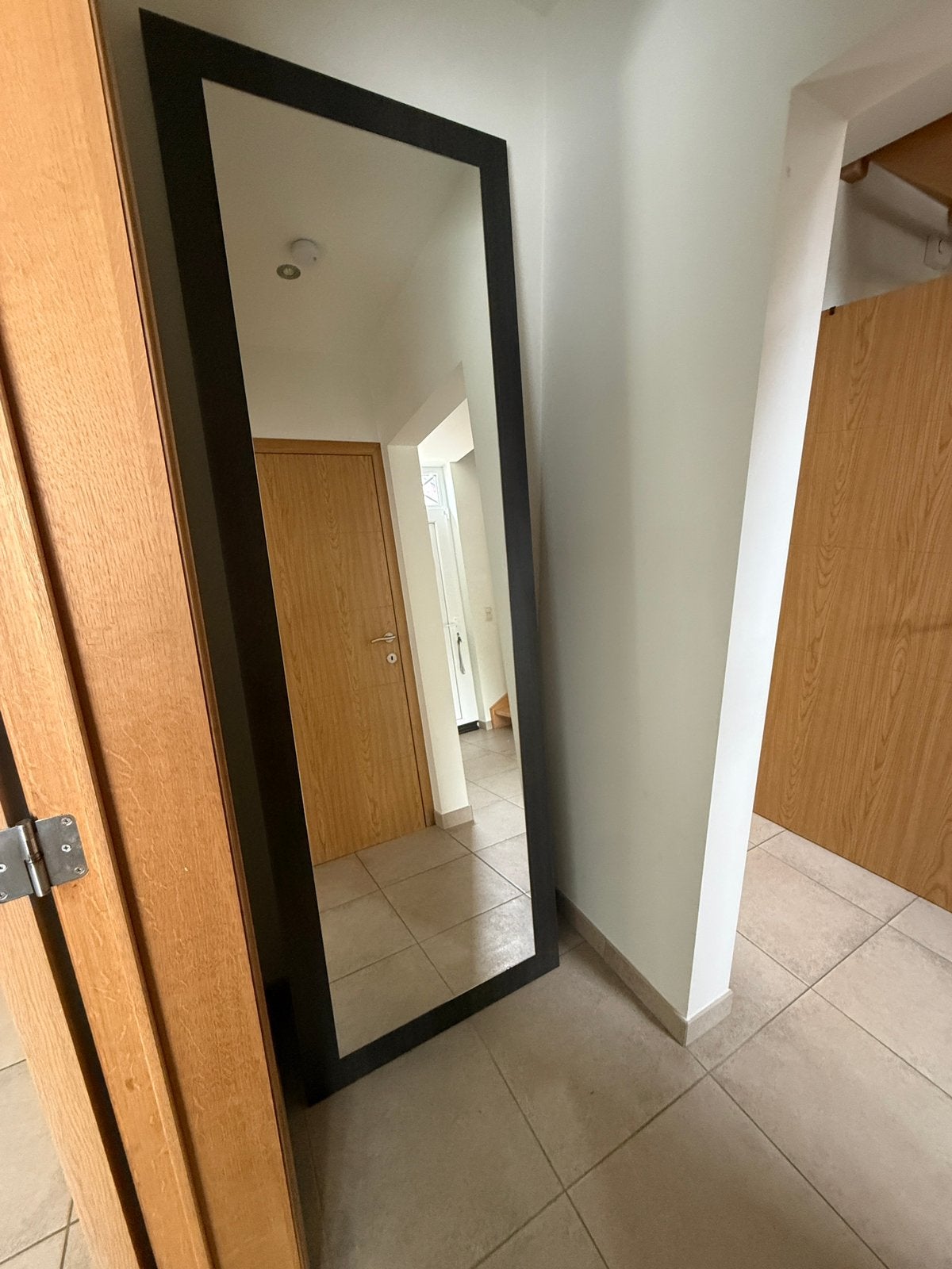 Grand miroir robuste, Maison & Meubles, Enlèvement, Comme neuf