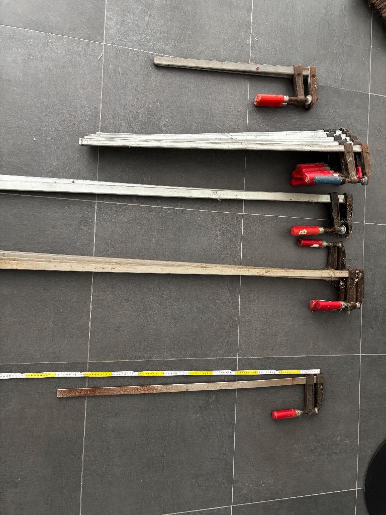 LOT van 18 LIJMKLEMMEN, Doe-het-zelf en Bouw, Ophalen, Gebruikt