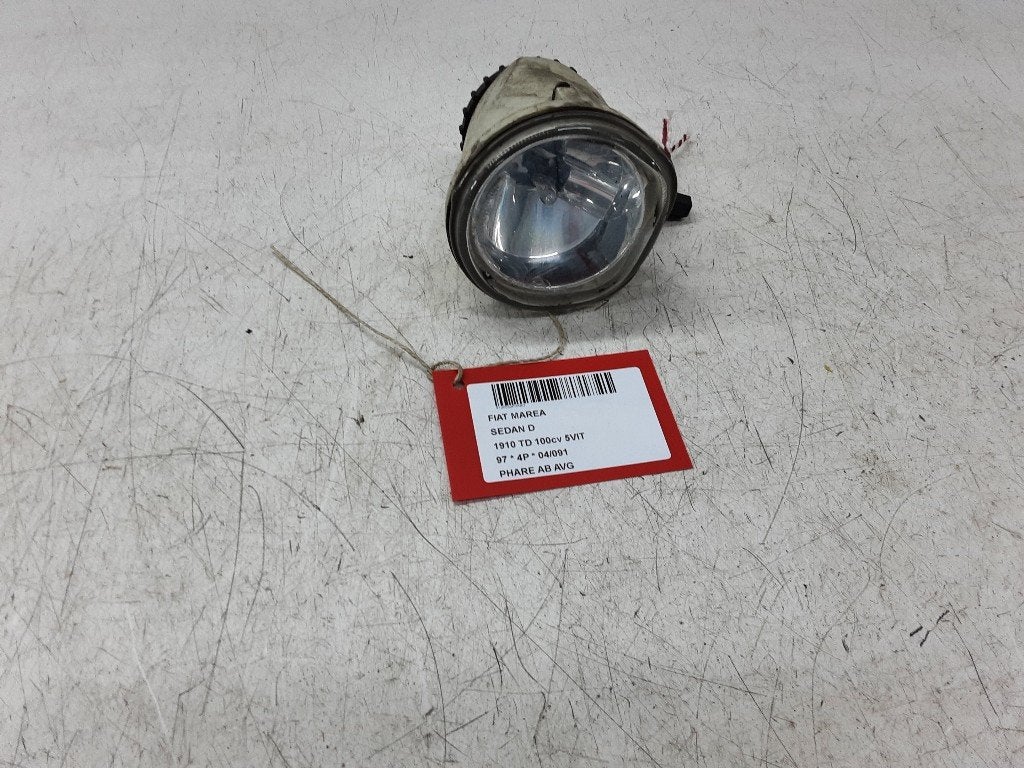 MISTLAMP LINKS VOOR Fiat Marea (185AX) (01-1996/12-2002), Gebruikt, Mevr. I. Hauben, Fiat, Rue de l'Espoir 34 34
4030  GRIVEGNÉE, BE