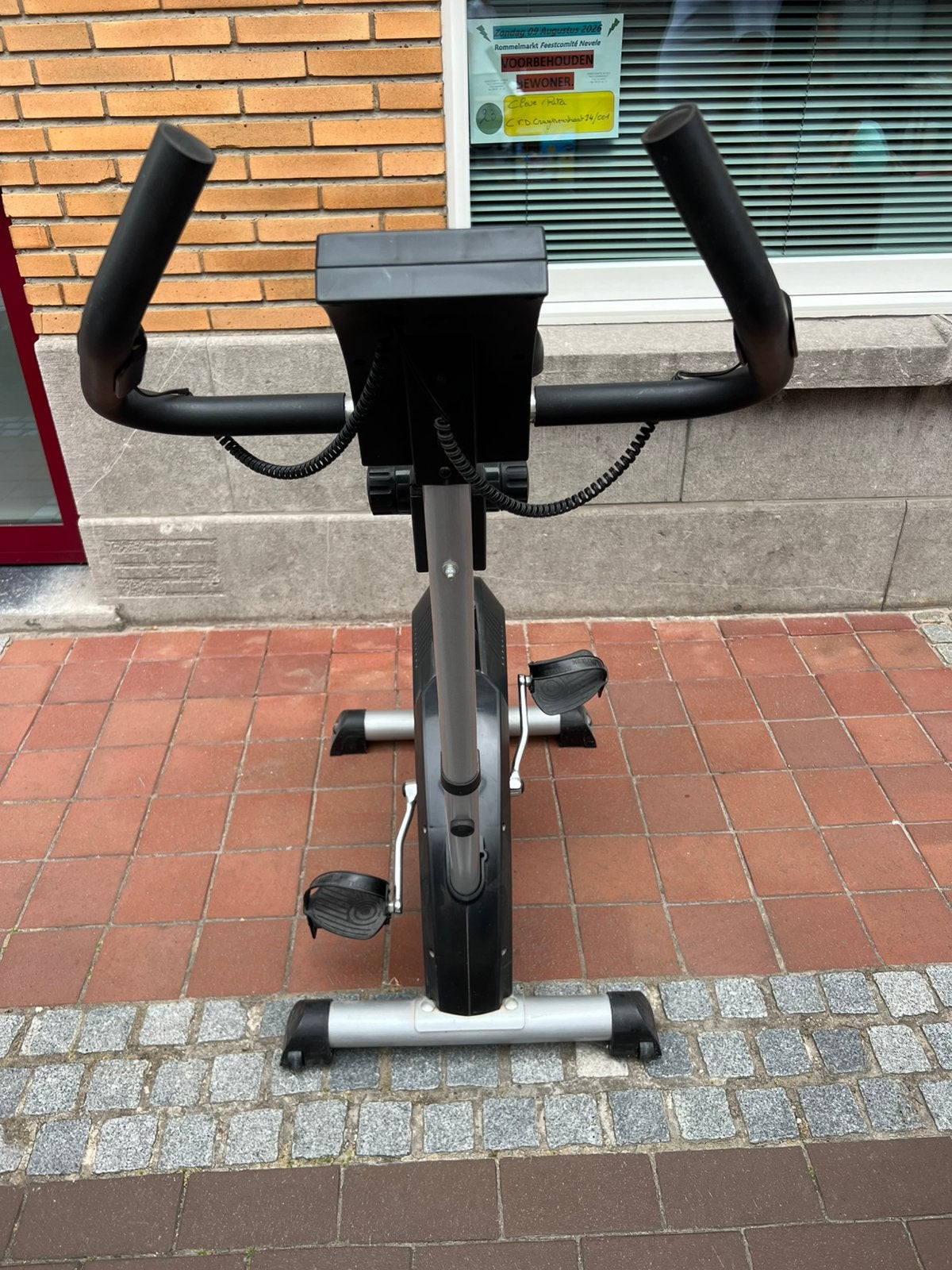 Hometrainer, Sport en Fitness, Ophalen, Zo goed als nieuw, Hometrainer