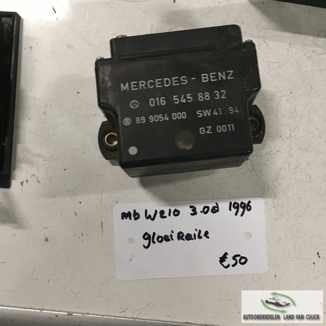 Mercedes W210 1996 3.0 diesel Gloei relais 016 545 88 32, Gebruikt, -, -, Ophalen of Verzenden