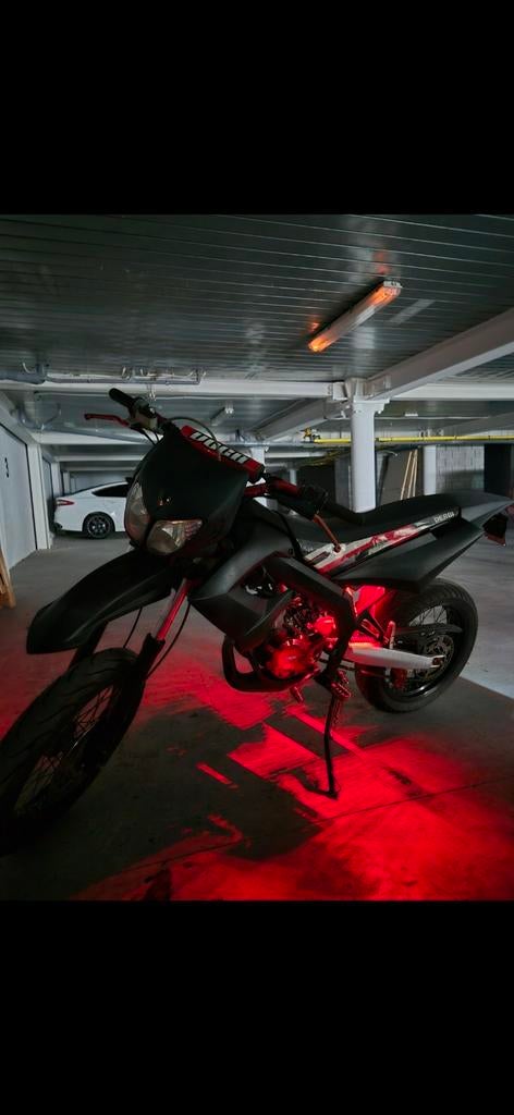 Derbi Senda X-treme 70cc, Fietsen en Brommers, Brommers | Derbi, Ophalen, 6 versnellingen, Gebruikt, 70 cc
