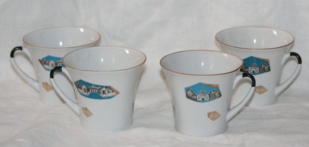 Lomonosov Imperial Porcelain Factory 4 theekopjes Russisch, Antiek en Kunst, Antiek | Porselein, Ophalen of Verzenden