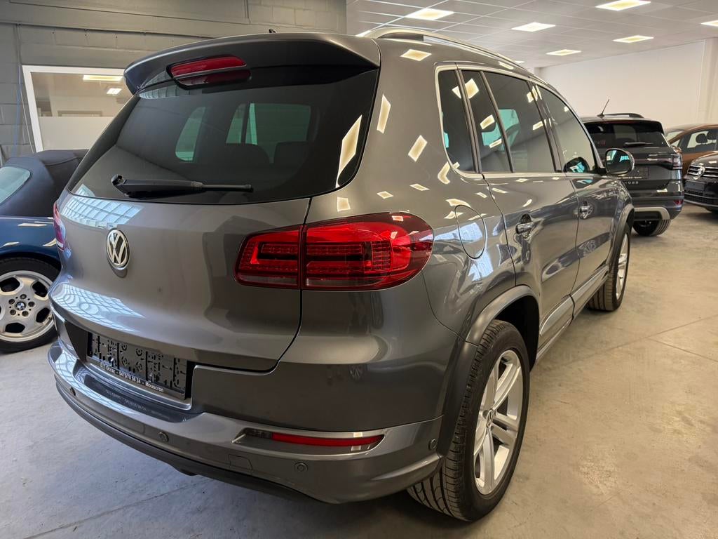 Volkswagen Tiguan 1.4 TSI Sport R-Line, Autos, Volkswagen, Cuir, Argent ou Gris, Achat, 1800 kg