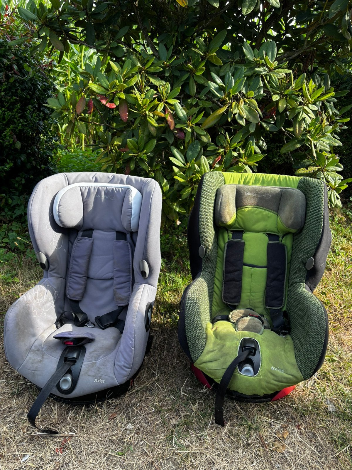 2 autozitjes, Kinderen en Baby's, Autostoeltjes, 0 t/m 18 kg, Ophalen, Overige merken, Gebruikt