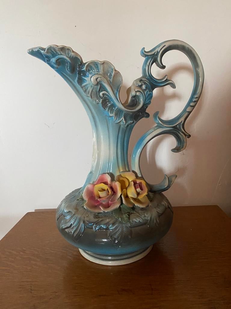 Antieke capodimonte vaas, Enlèvement