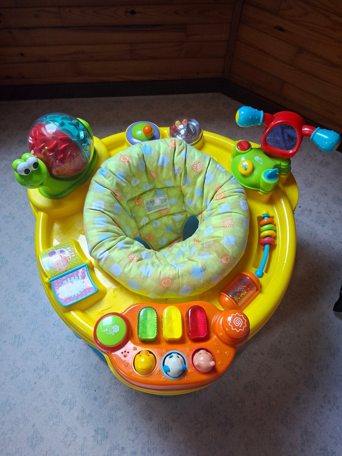 Baby speeltafel verstelbaar in 3 hoogtes en draait 360, Kinderen en Baby's, Ophalen, Zo goed als nieuw