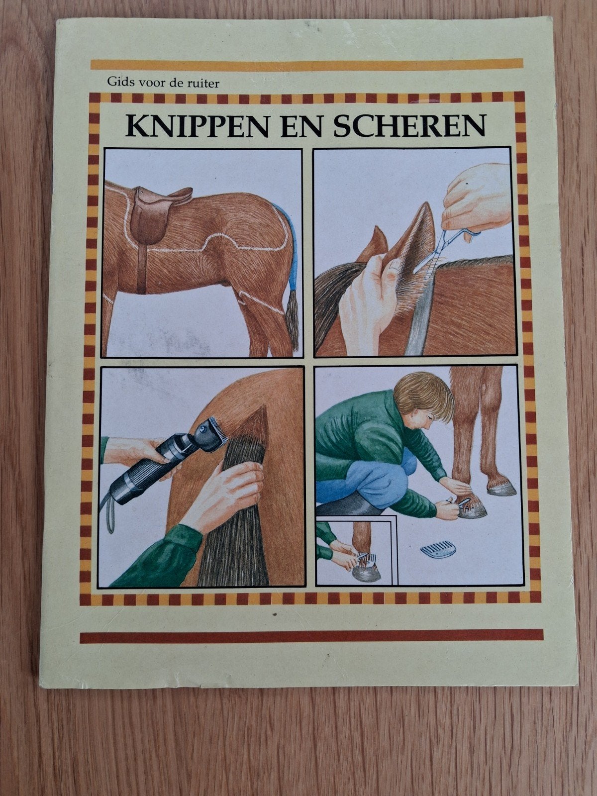 V. Watson - Knippen en scheren, Enlèvement ou Envoi, V. Watson